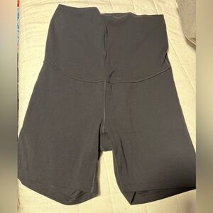 Womens Butterluxe Maternity Biker
Shorts Over The Belly 6" M